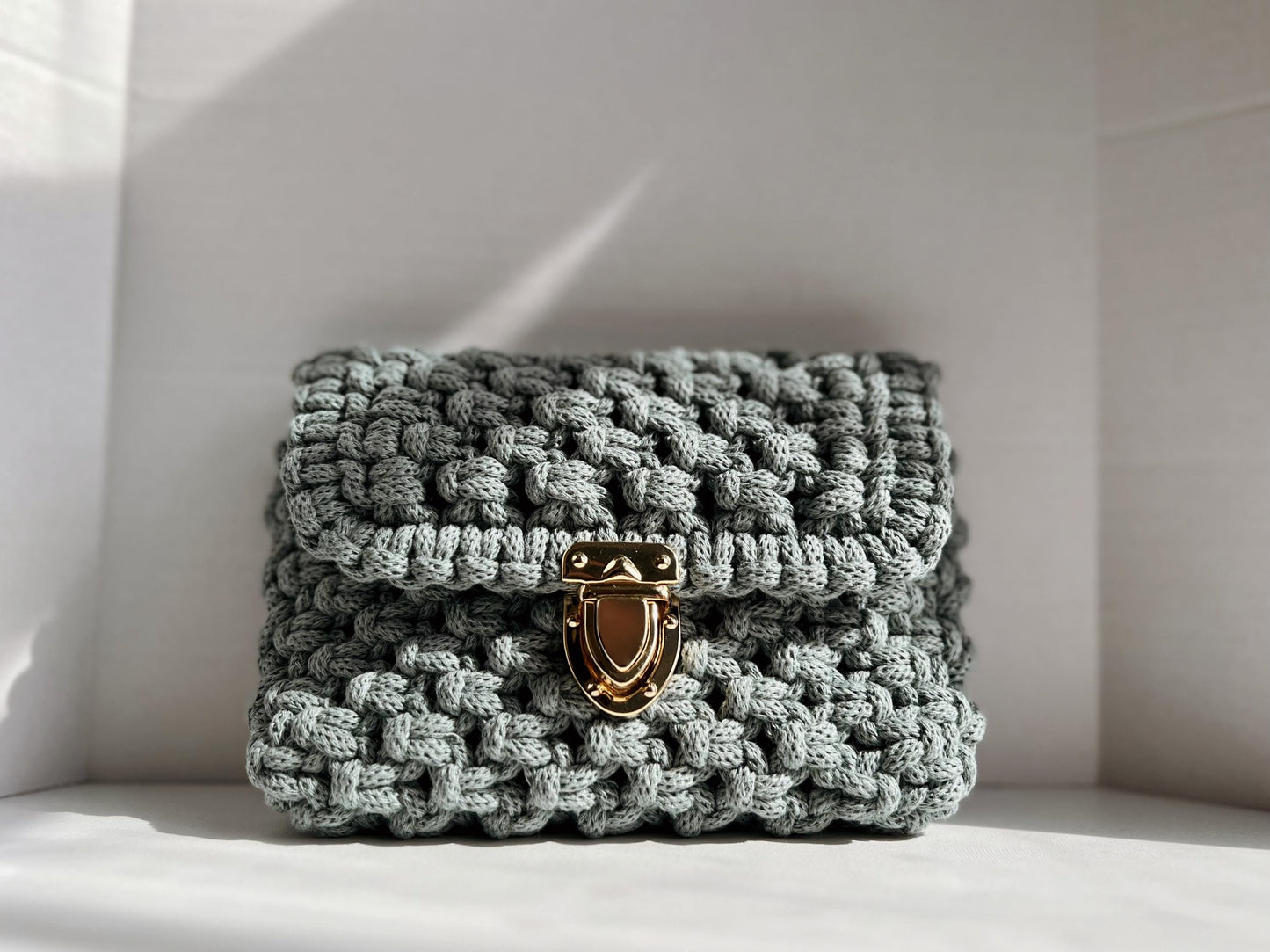 Macrame PATTERN - Written PDF, Video Tutorial and Knot Guide Included, DIY macrame crossbody clutch, Instant Digital Download