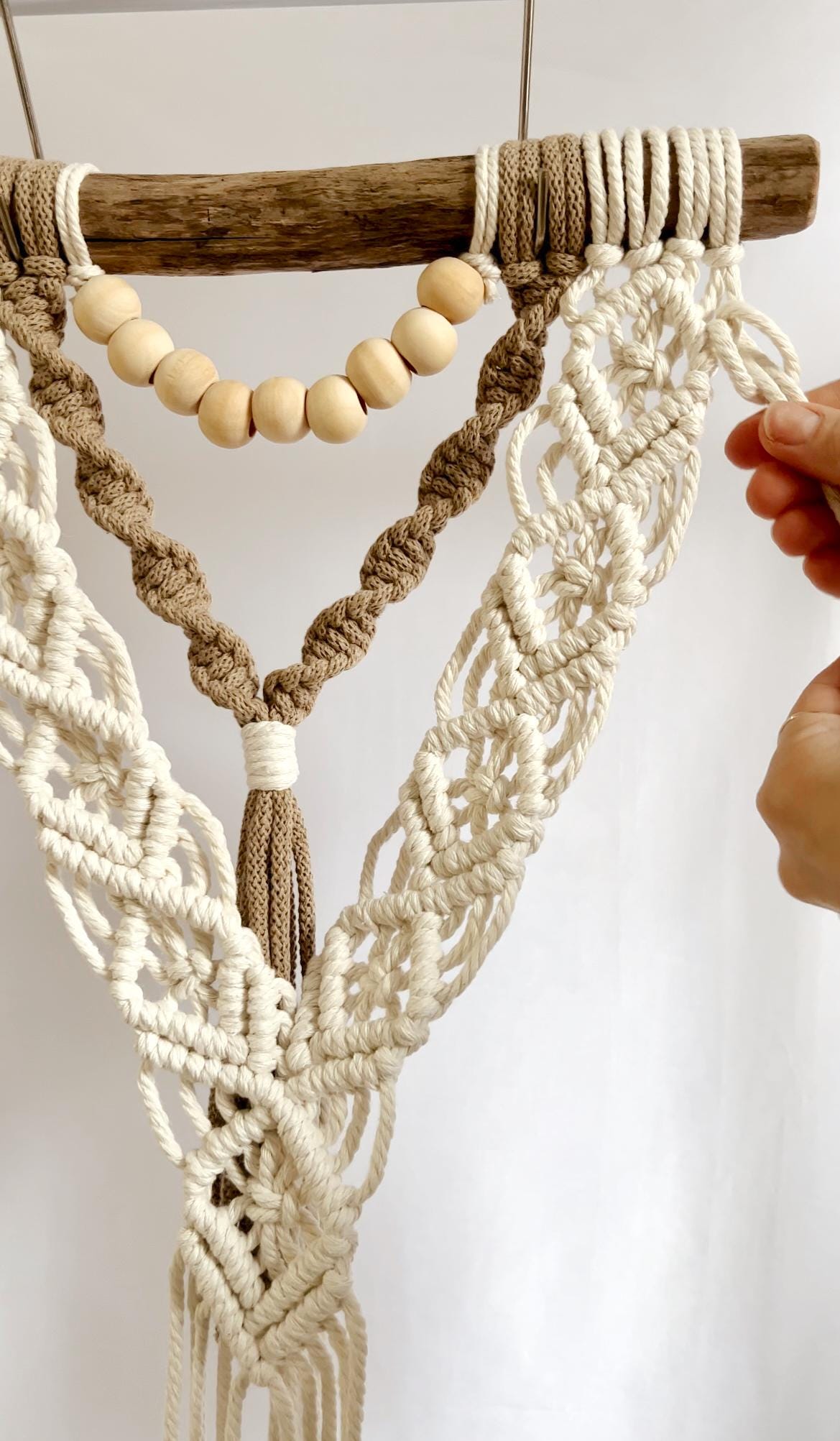 Beginner Macrame Tutorial - Written PDF Pattern, Video Instructions, DIY macrame wall hanging, Knot Guide Included