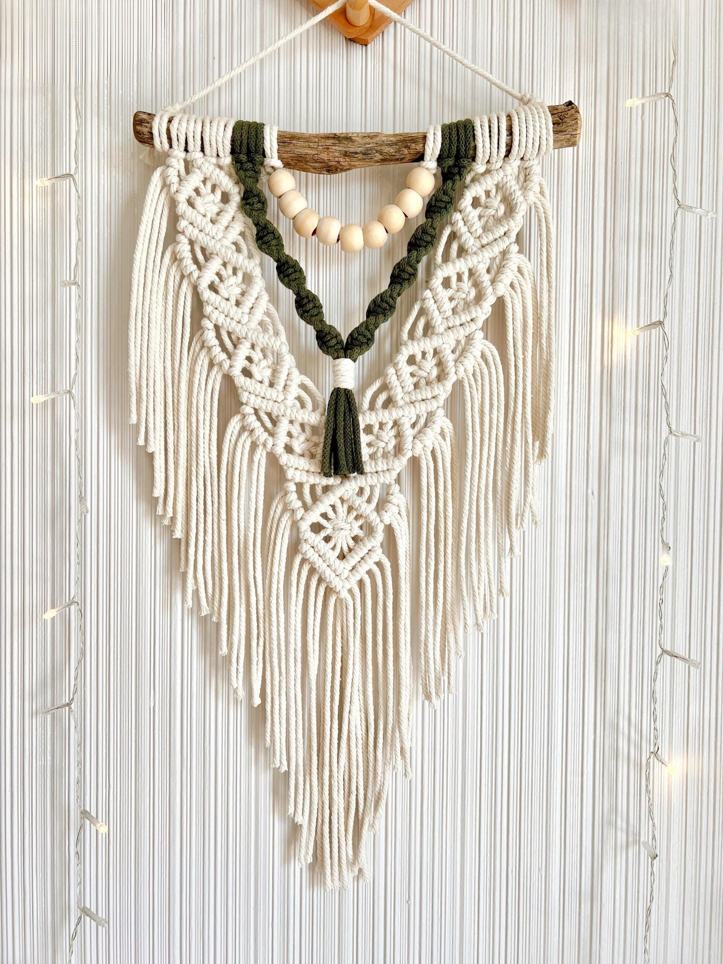 Beginner Macrame Tutorial - Written PDF Pattern, Video Instructions, DIY macrame wall hanging, Knot Guide Included