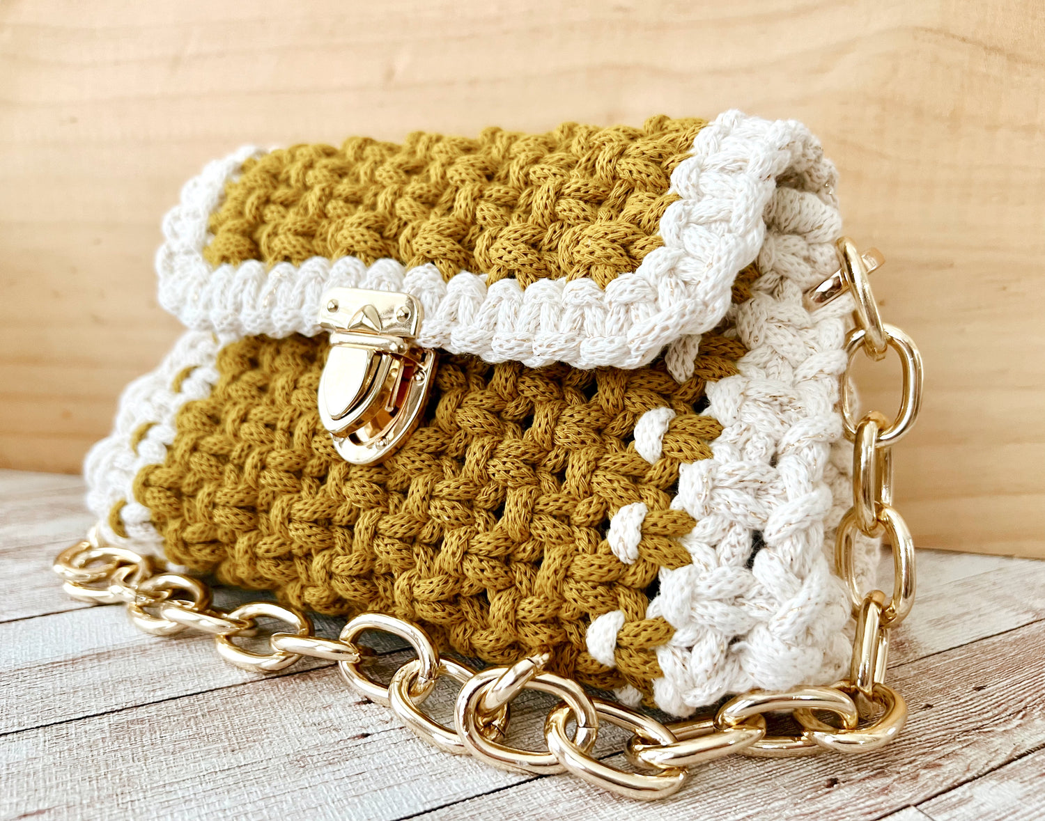 Handbags & Accessories