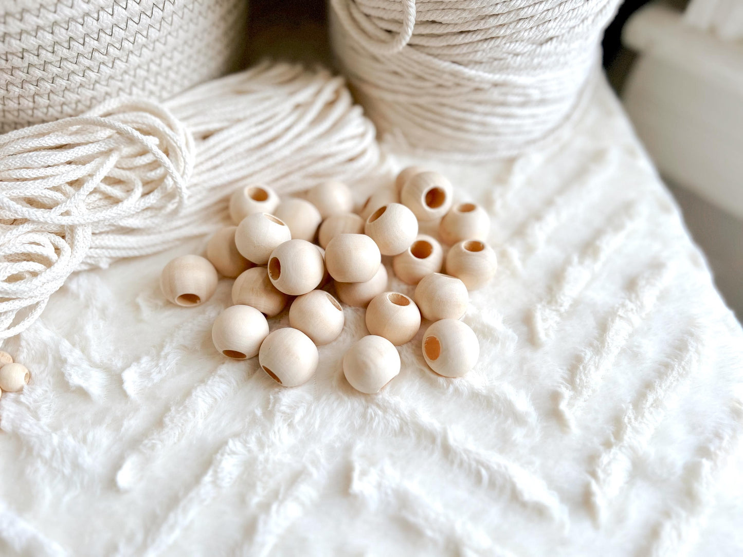 25mm Wood Macrame Beads, Round Natural Unfinished Wooden Beads, DIY Beads