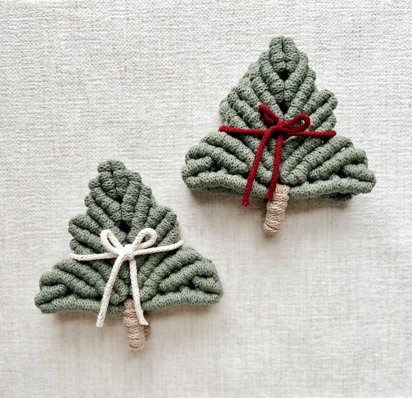 Demure Christmas Tree Coaster, set of 2