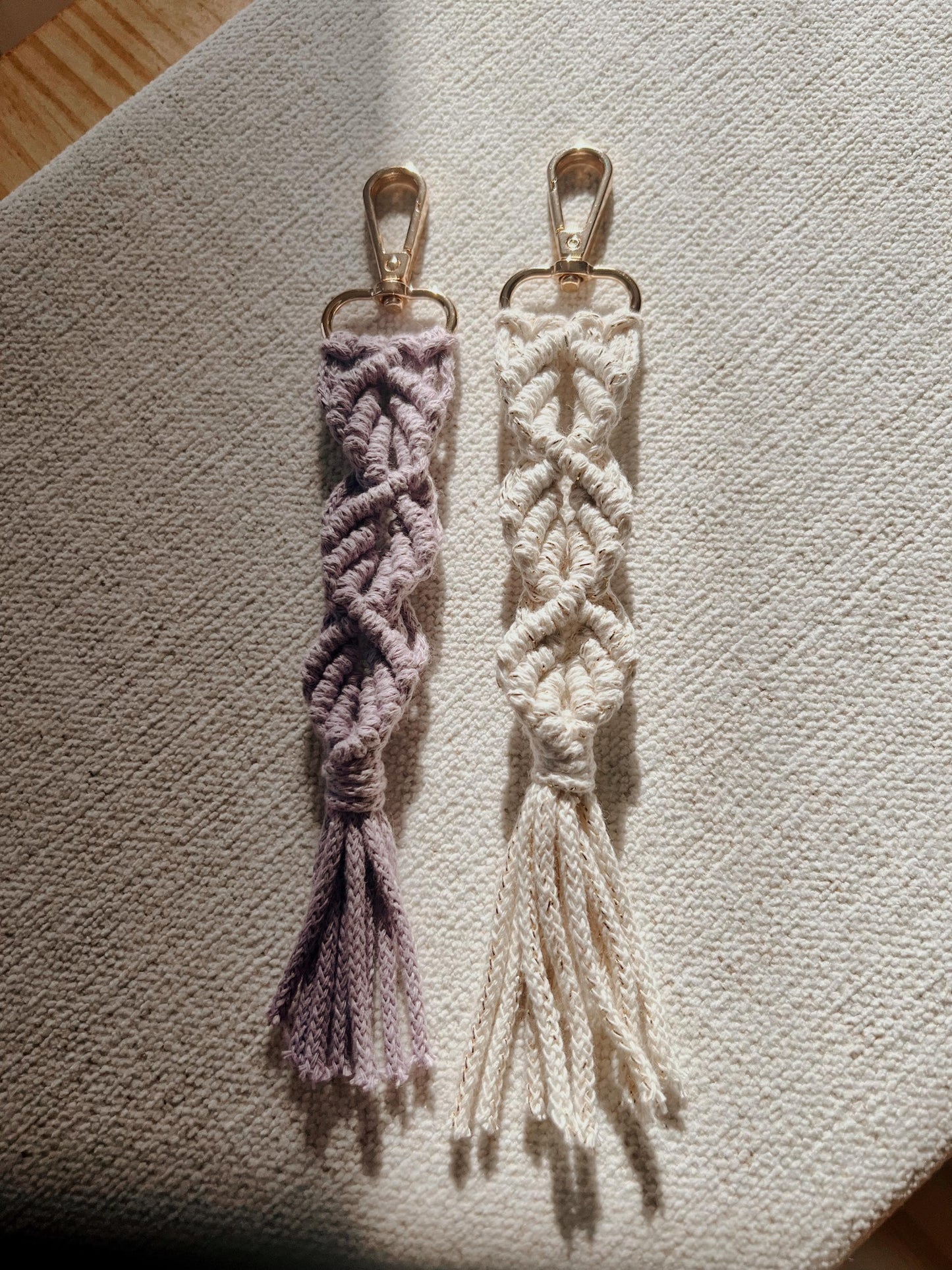 Macrame Keychain Pattern: DIY Video Tutorial (Digital Download)