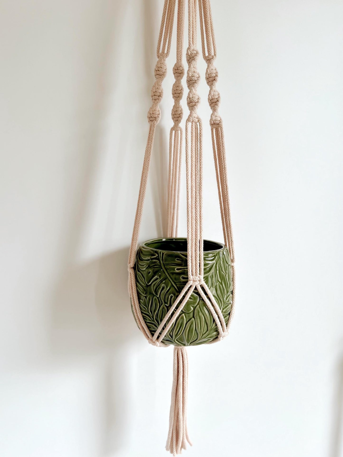 Macrame Plant Hanger Pattern: DIY Guide with Video (PDF Download)