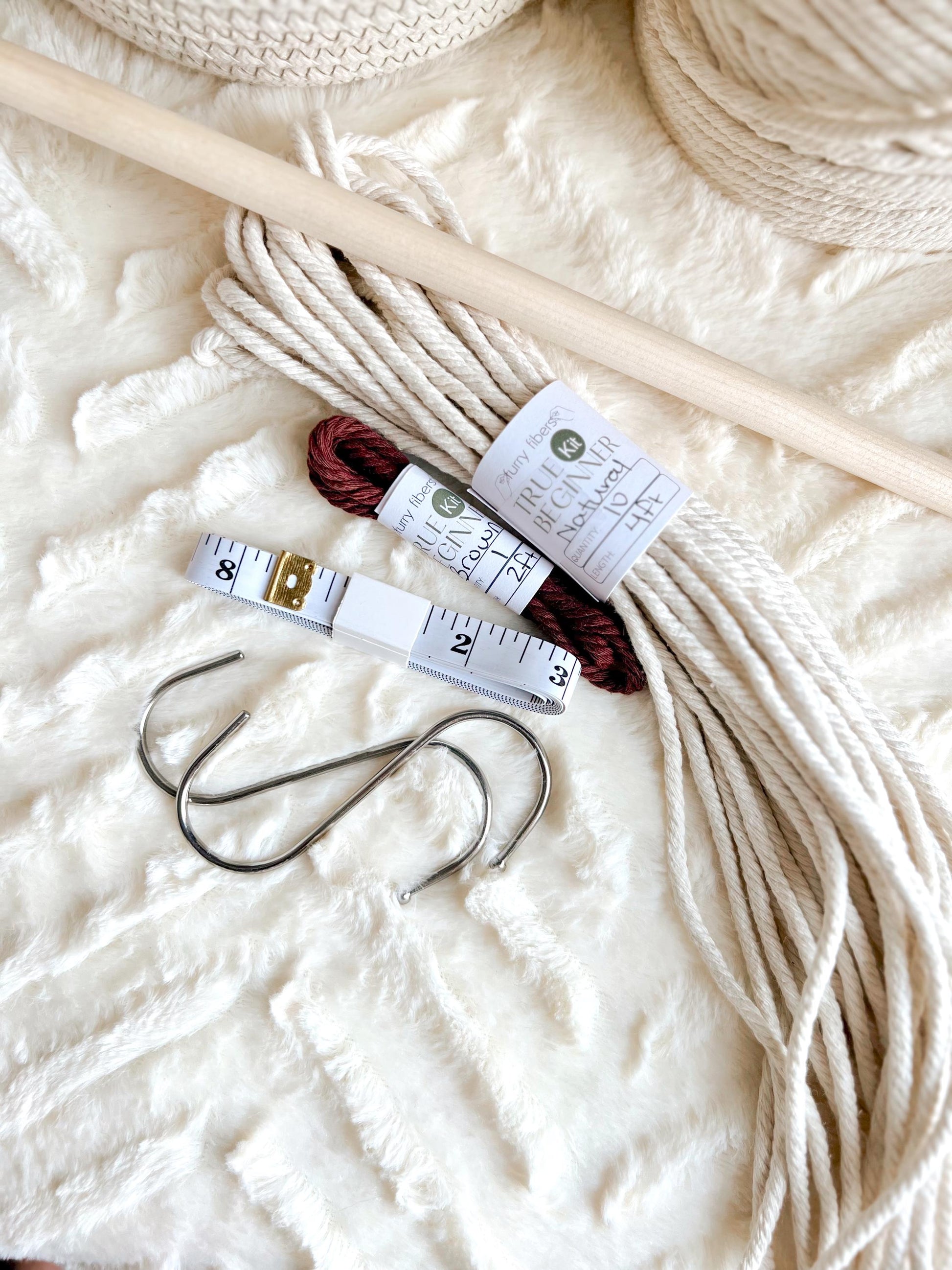 Macrame Plant Hanger DIY Kit: Beginner-Friendly with Bobbiny Cord (PDF Pattern & Video Tutorial Included
