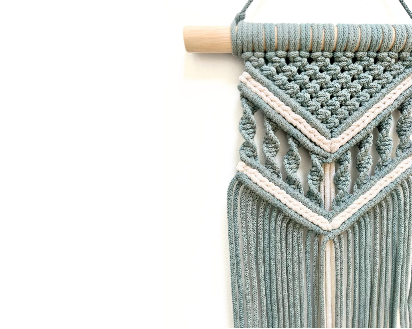 Macrame Wall Hanging Tutorial: Beginner PDF Pattern with Knot Guide